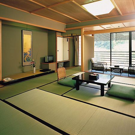 Отель Kasenkyo Izutsuya Shin'onsen Экстерьер фото
